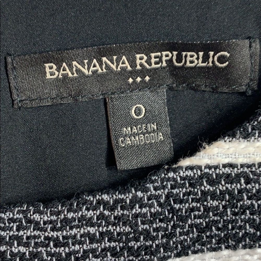 Banana Republic Woven Sleeveless Pocket mini Dress 0 black and white - Picture 3 of 6